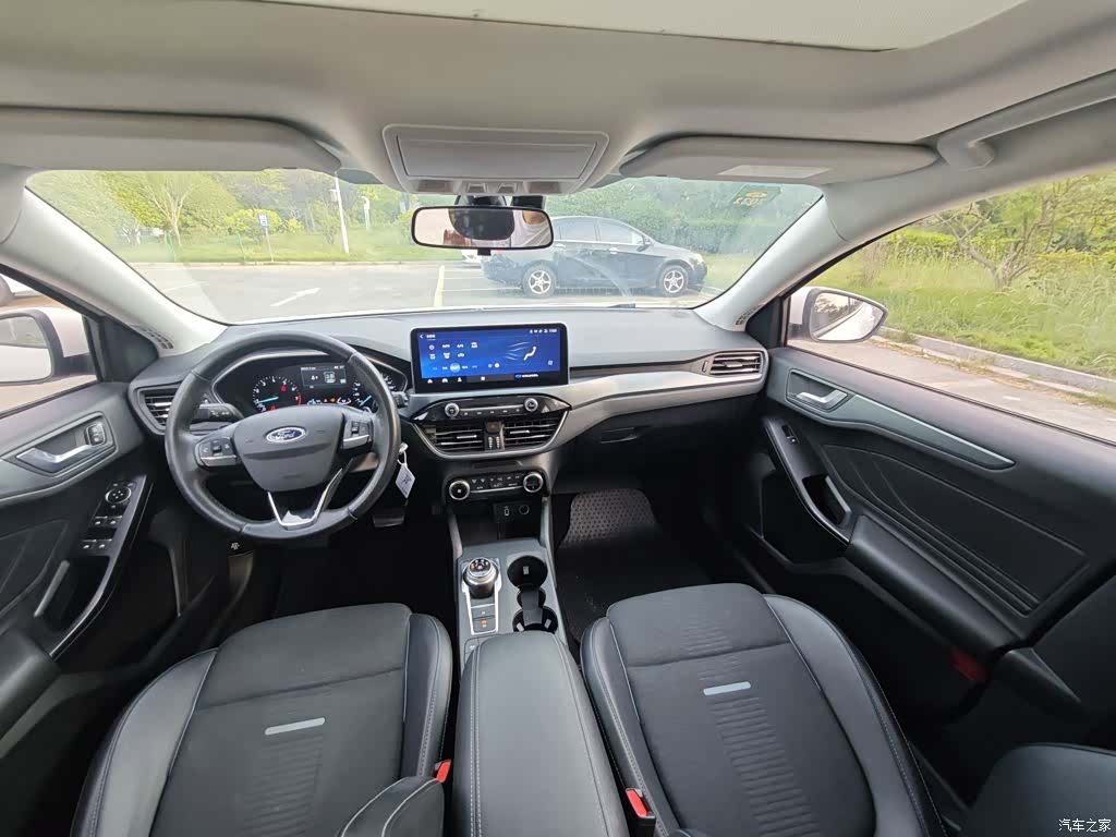 Ford Focus, 2020 14
