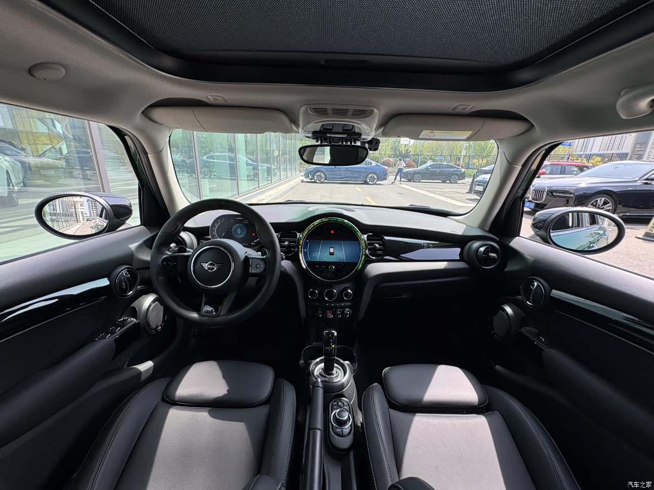 Mini Cooper, 2022 13