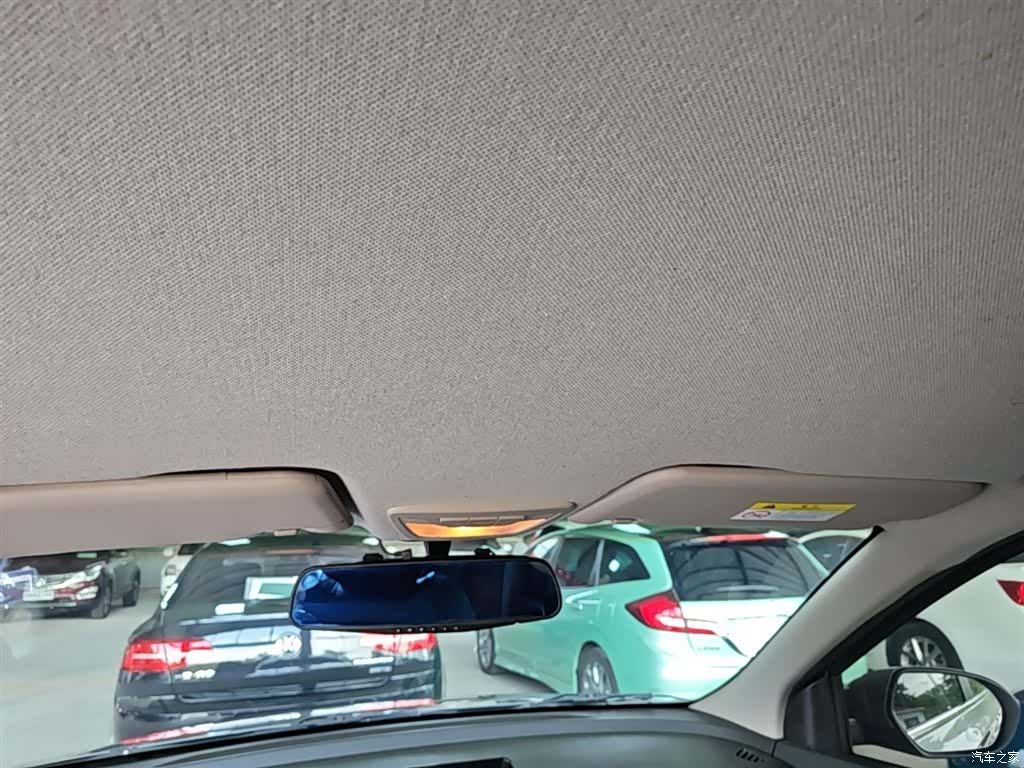 Wuling 360, 2018 18