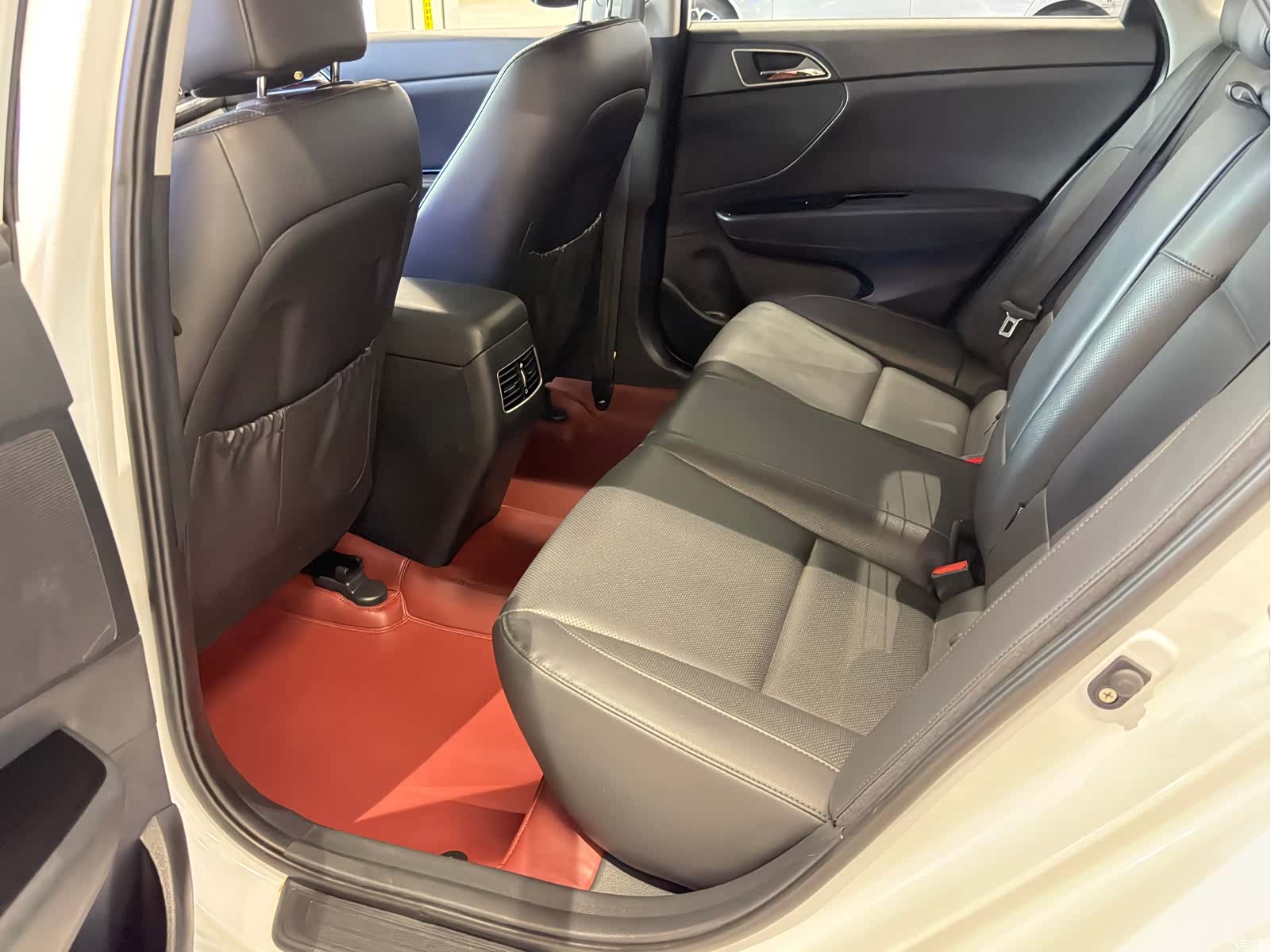 Hyundai GLS, 2017 7