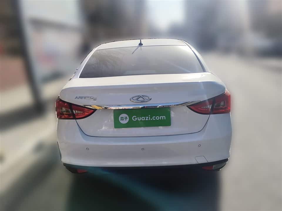 Chery Arrizo 5