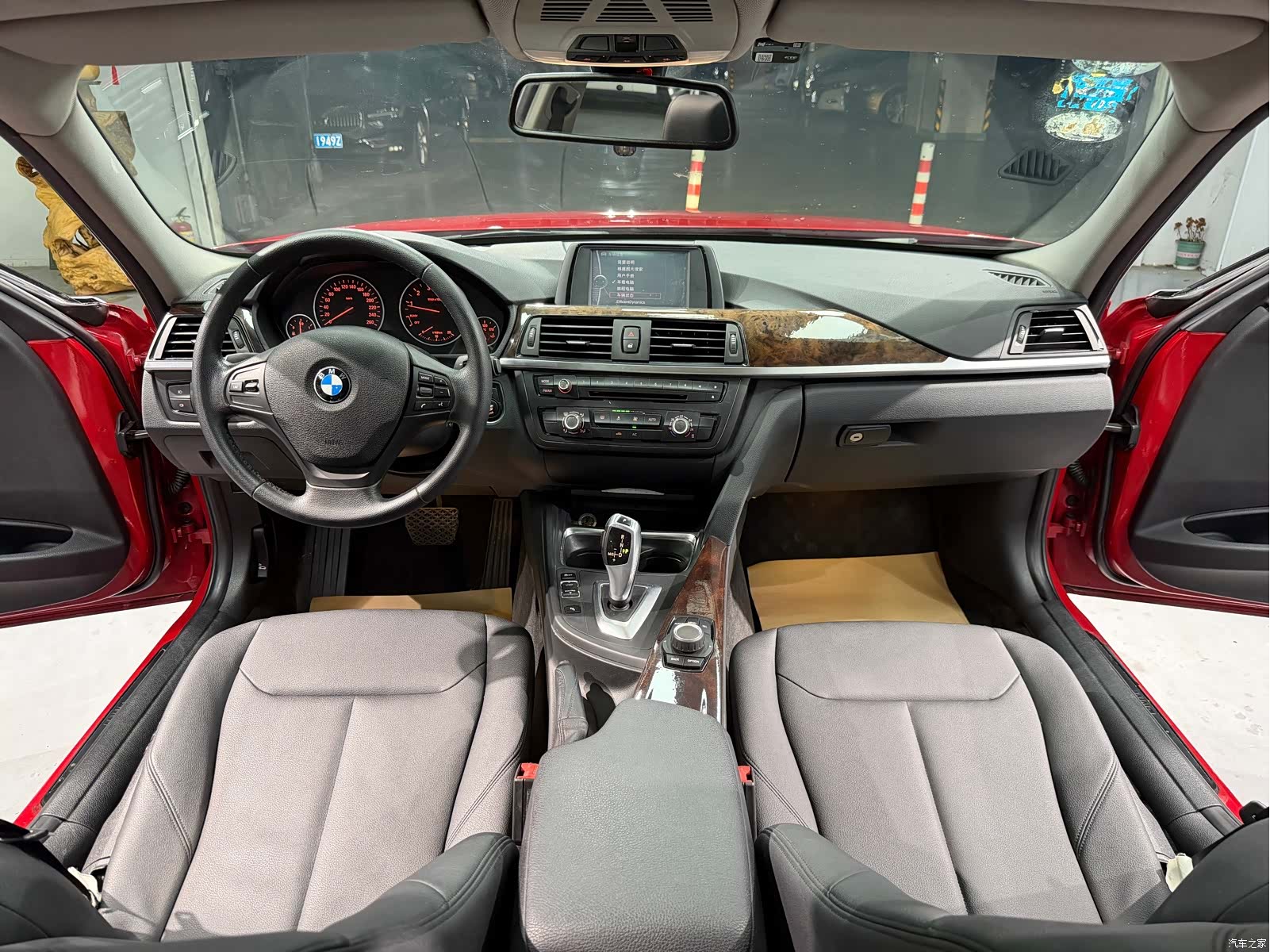 BMW 3 Series, 2012 15