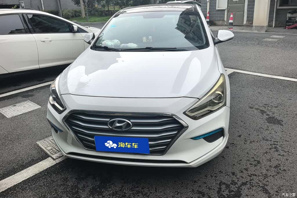 Hyundai GLS, 2017 2