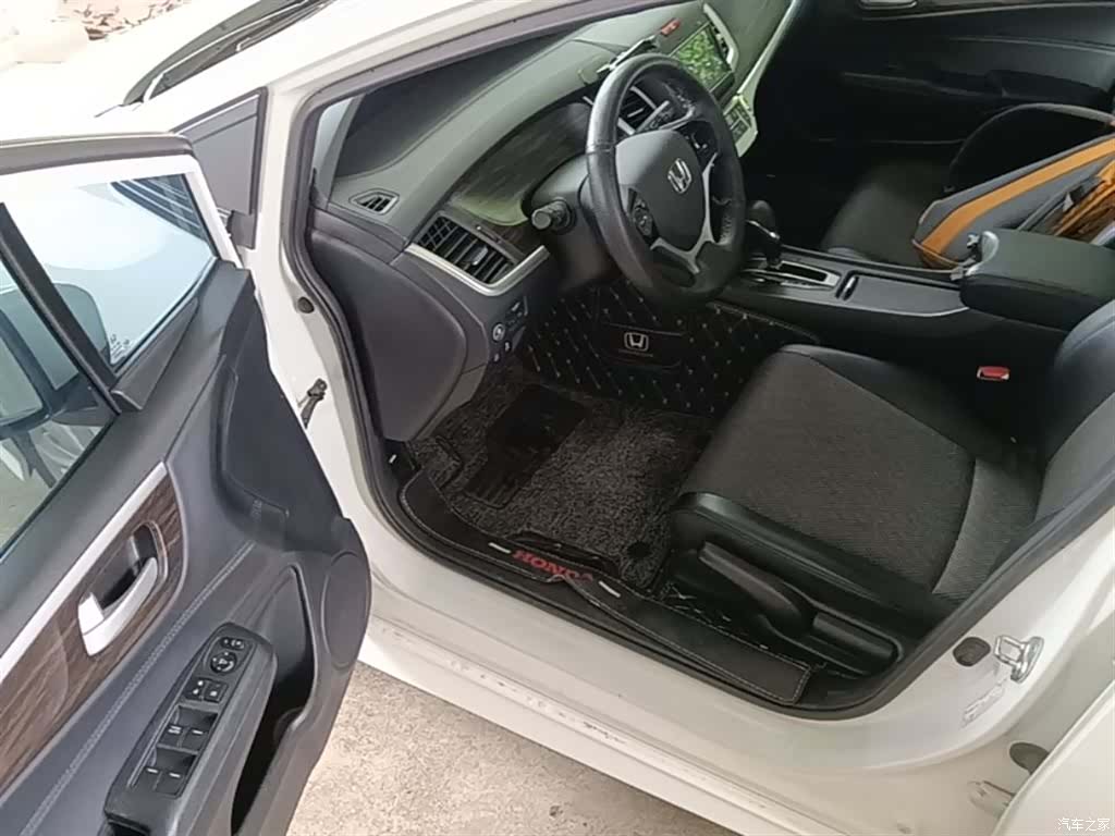 Honda Jade, 2019 16