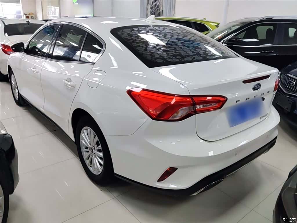 Ford Focus, 2021 все фото