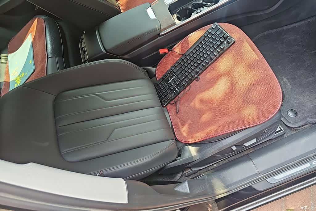 Audi A6, 2021 8