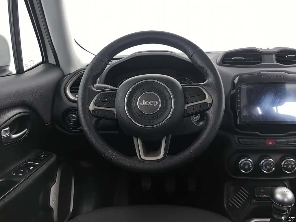 Jeep Renegade, 2017 11