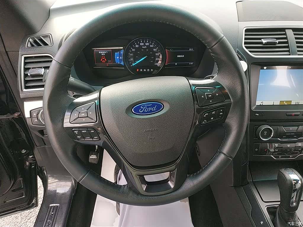 Ford Explorer, 2017 8