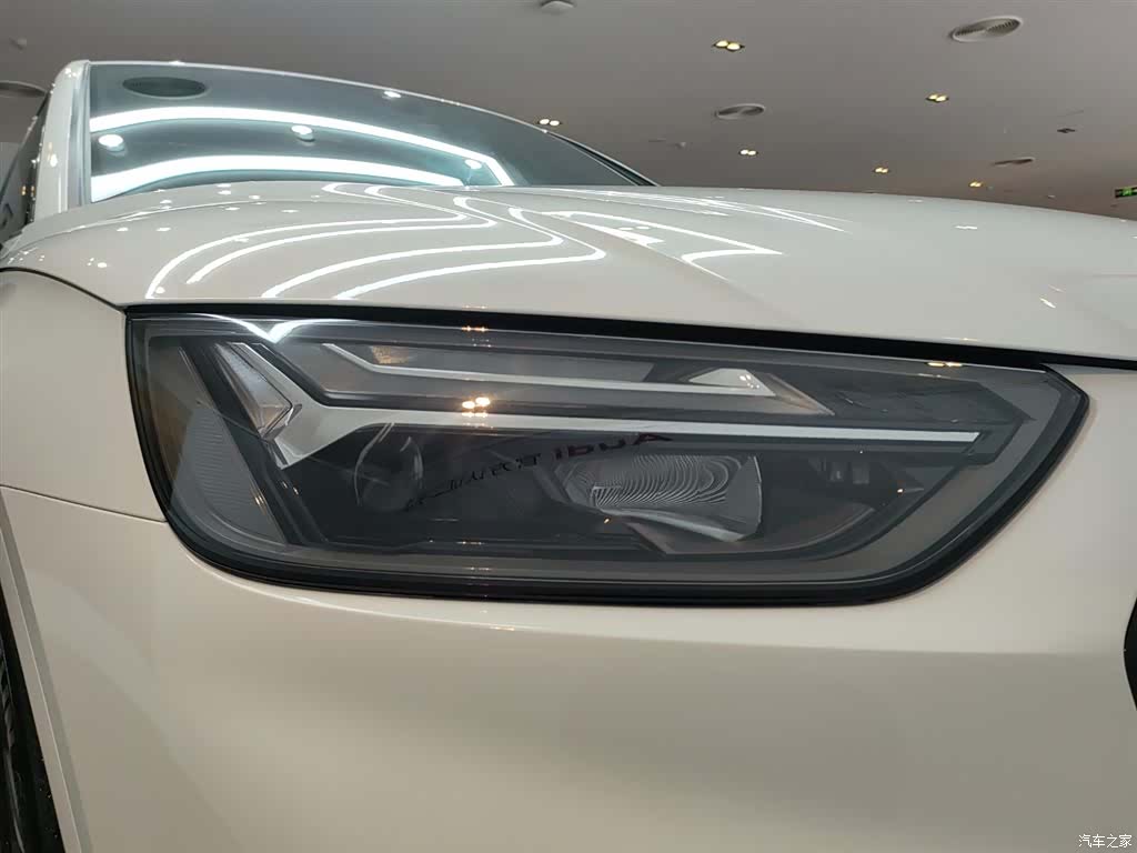 Audi Q5L, 2024 14