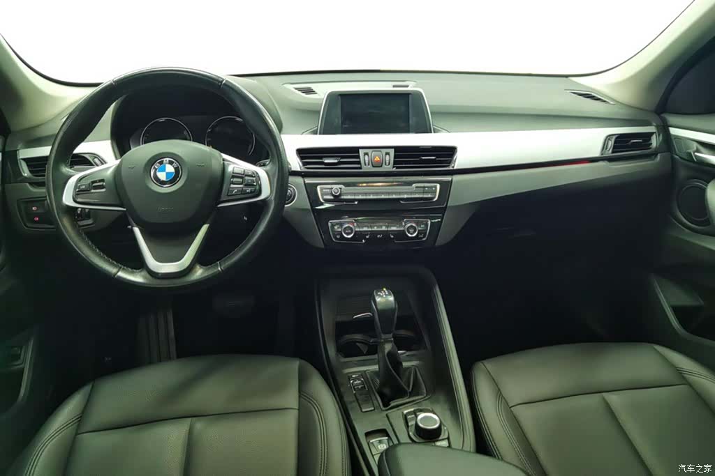 BMW X1, 2019 12