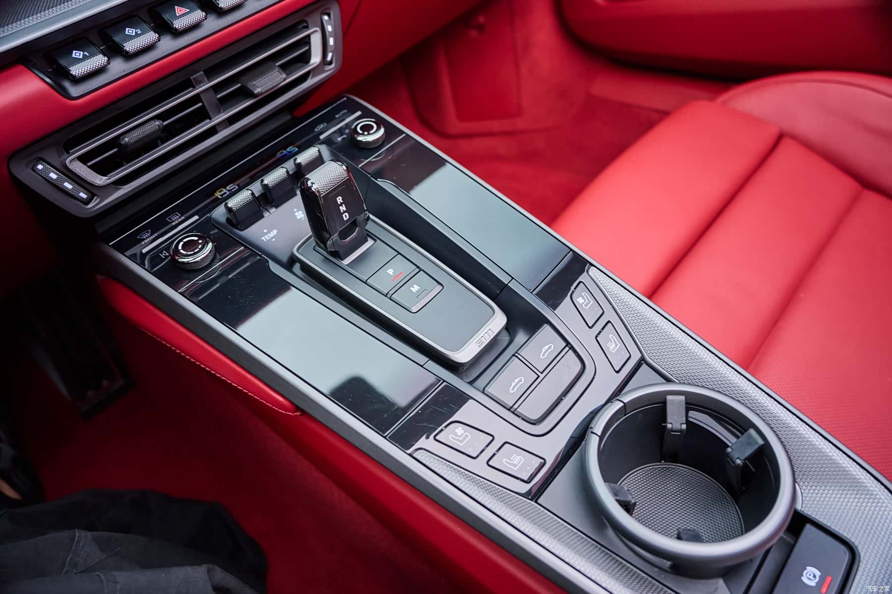 Porsche 911, 2024 24