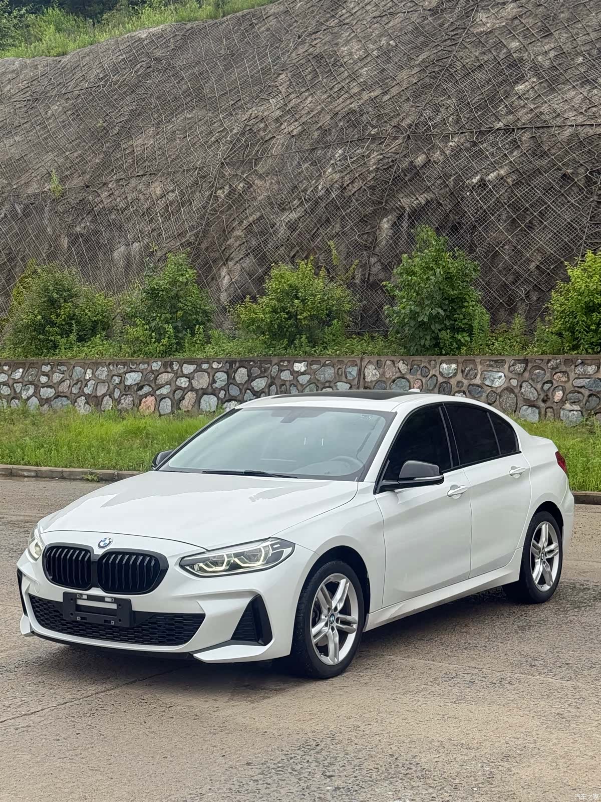 BMW 1 Series, 2022 2