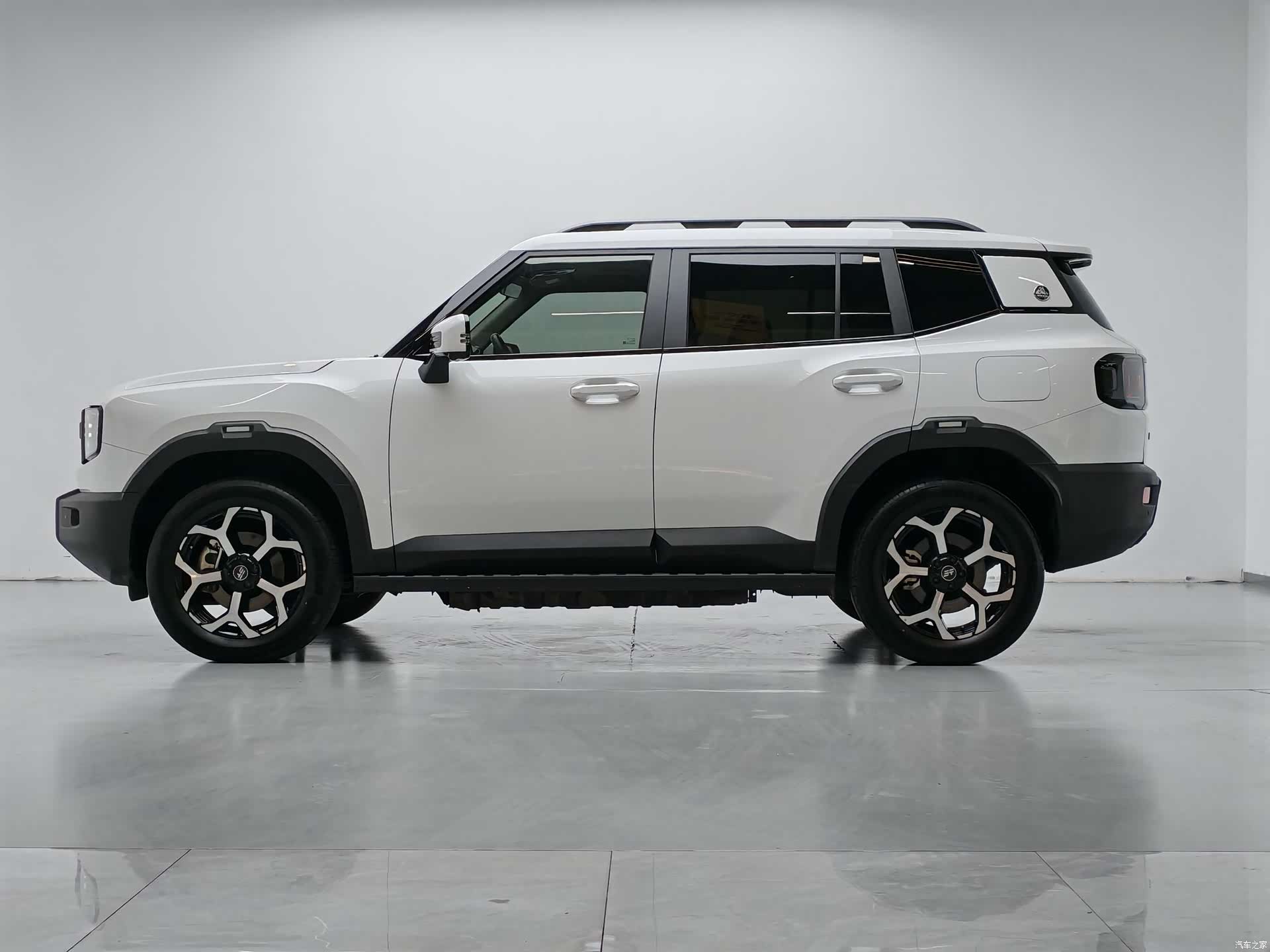 Jetour T1, 2025 16