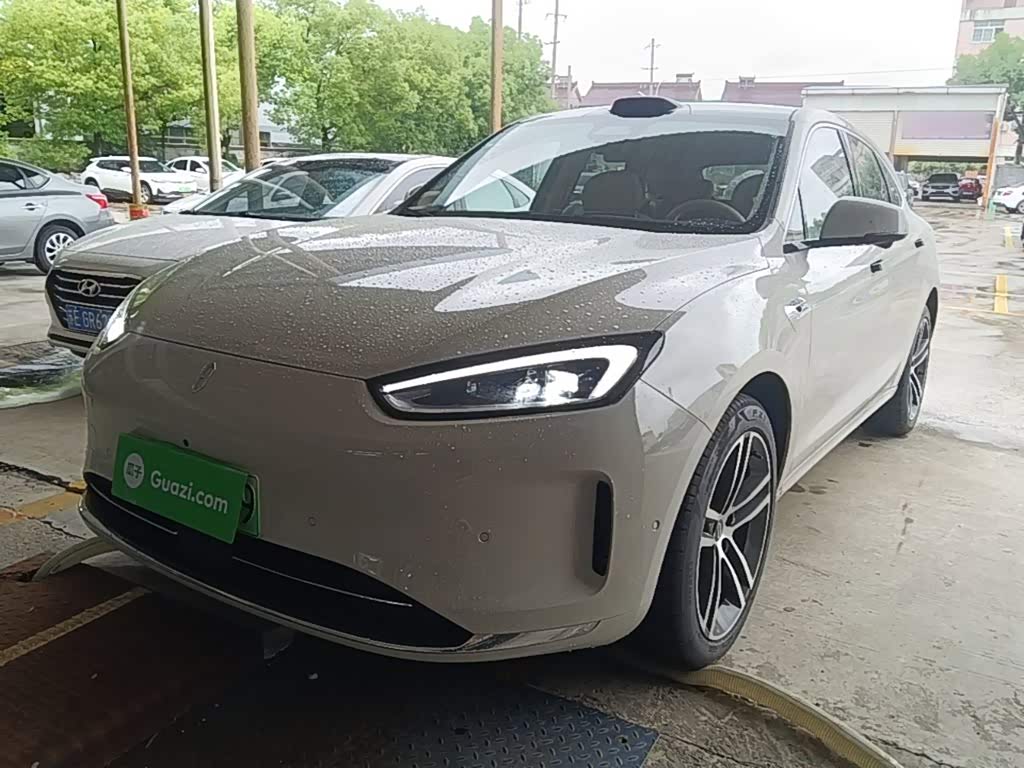 AITO M5