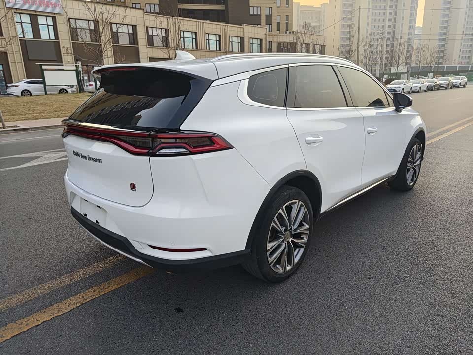 BYD Tang