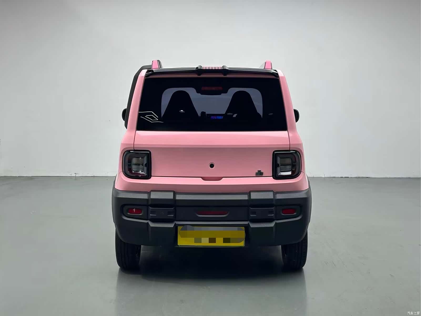 Geely Panda, 2024 8
