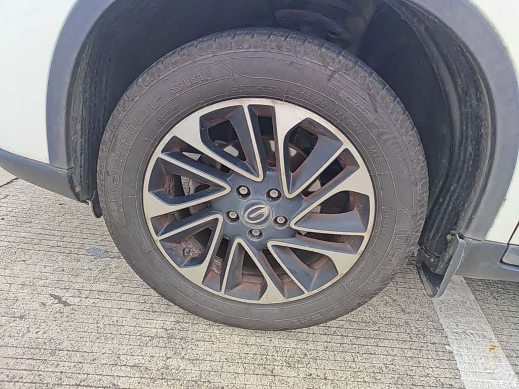 GAC GS4, 2015 23