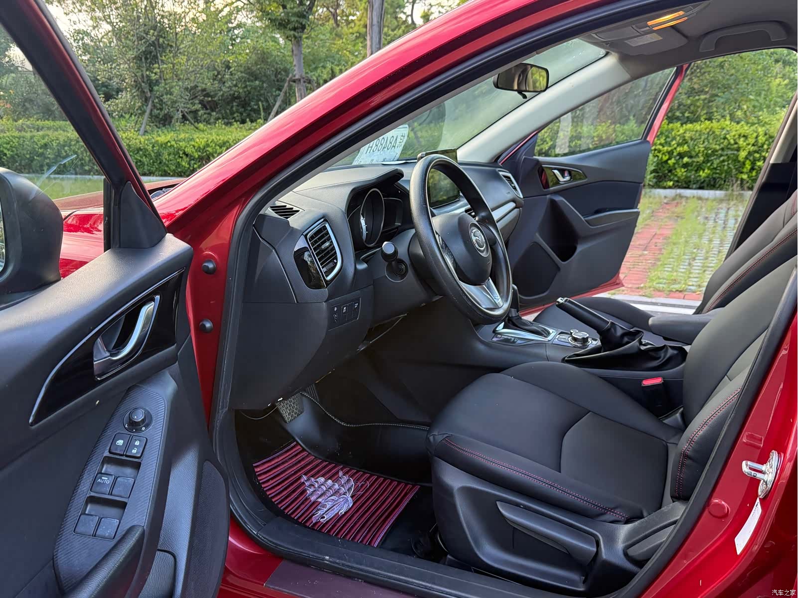 Mazda Mazda3, 2016 10