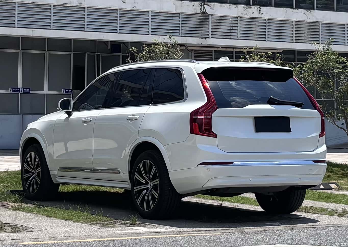 Volvo XC90, 2023 14