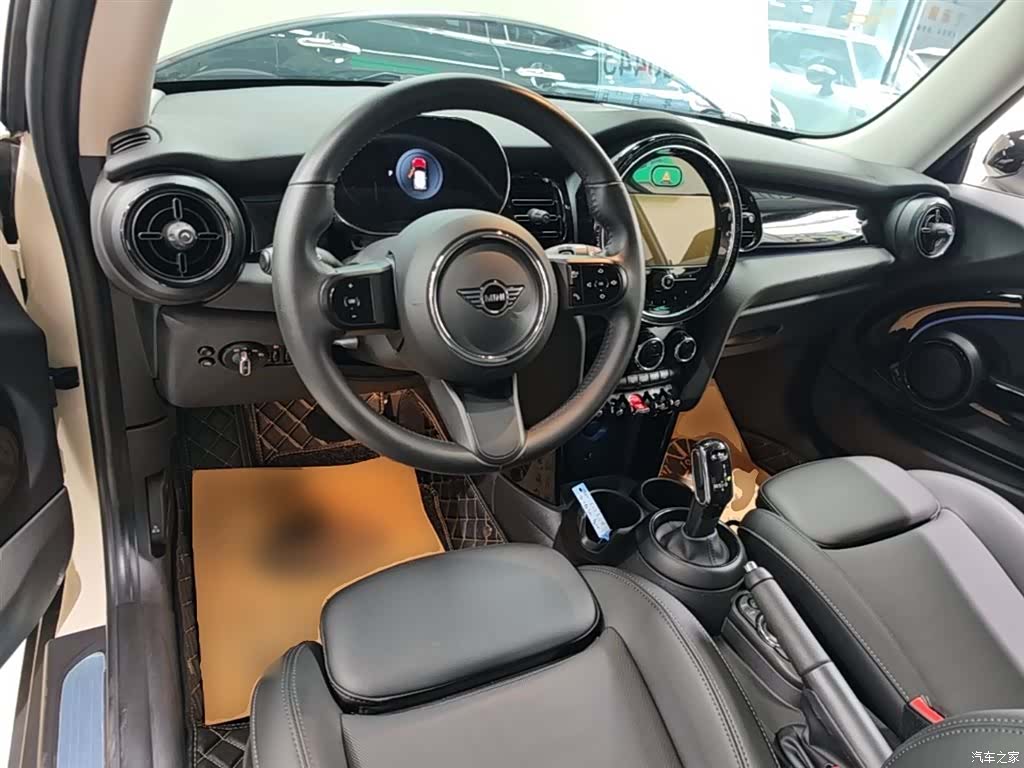 Mini Cooper, 2021 10