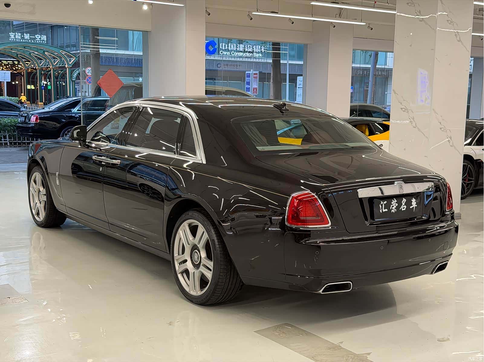 Rolls-Royce Ghost, 2015 12