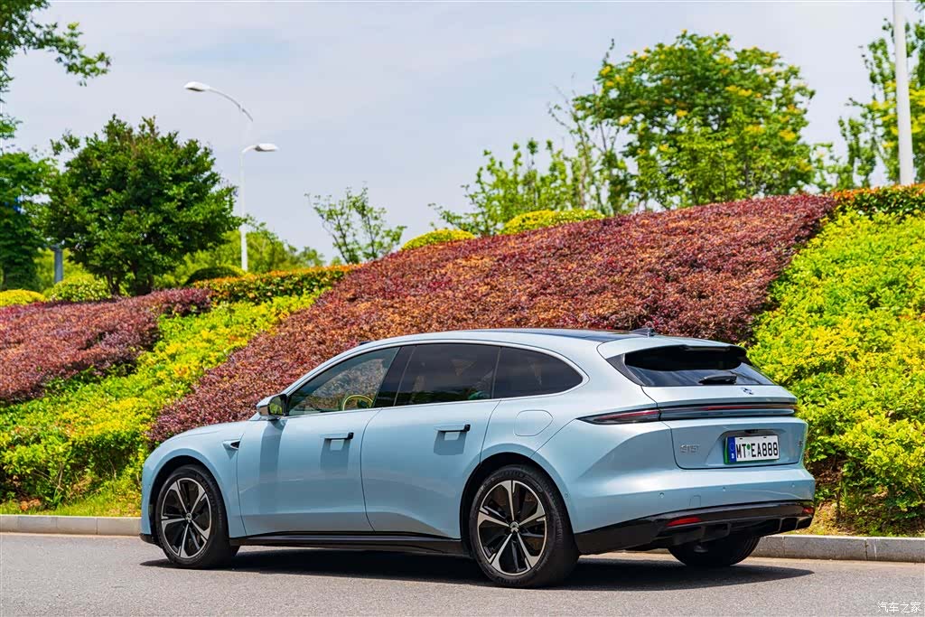 NIO ET5, 2025 7