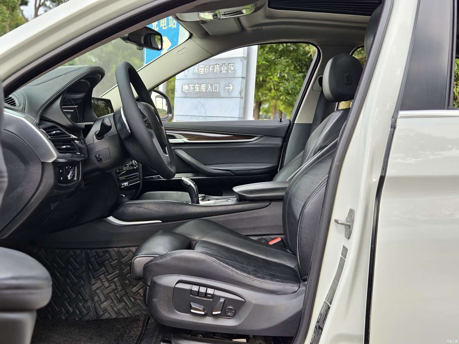 BMW X6, 2015 15