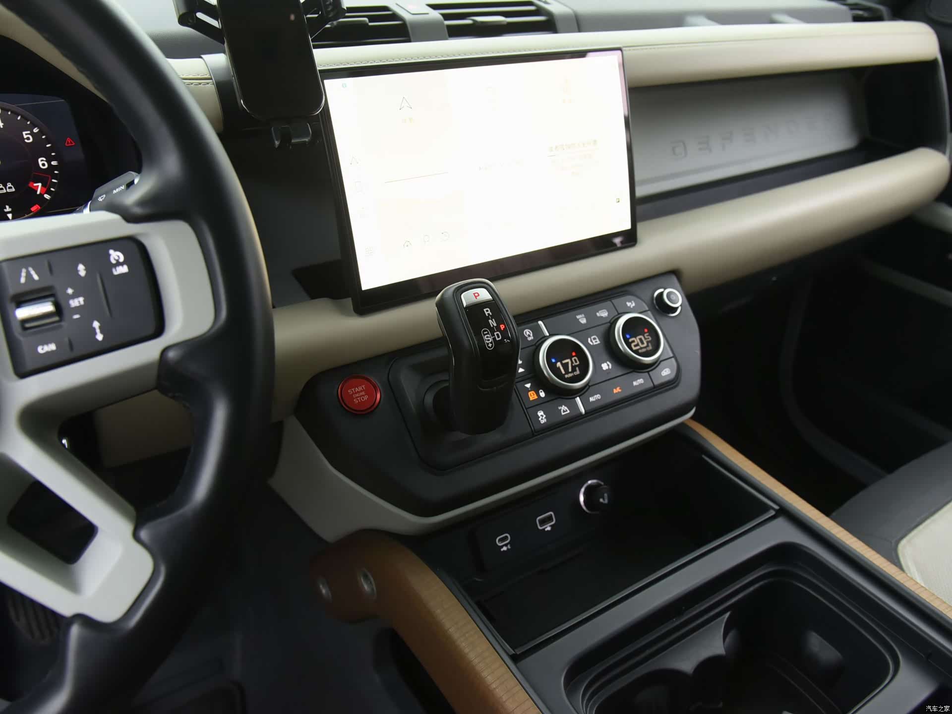 Land Rover Defender, 2021 40