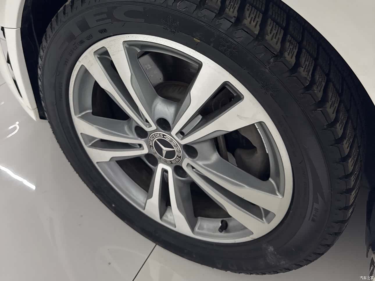 Mercedes-Benz C-Class, 2018 12
