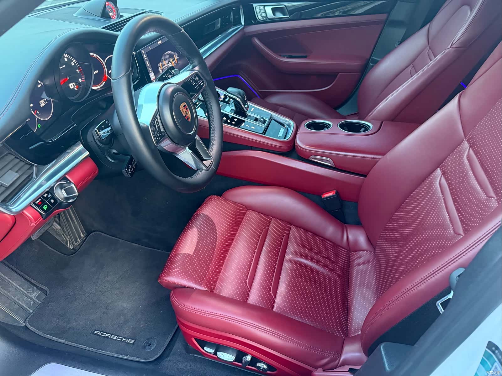 Porsche Panamera, 2019 10