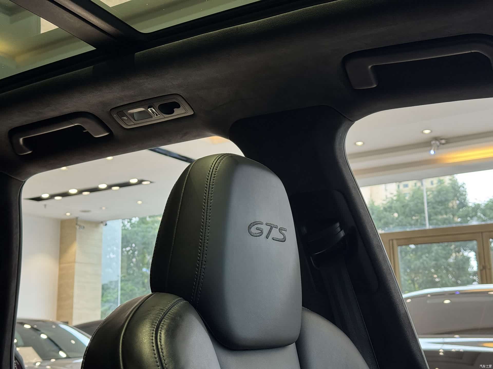 Porsche Cayenne, 2017 13