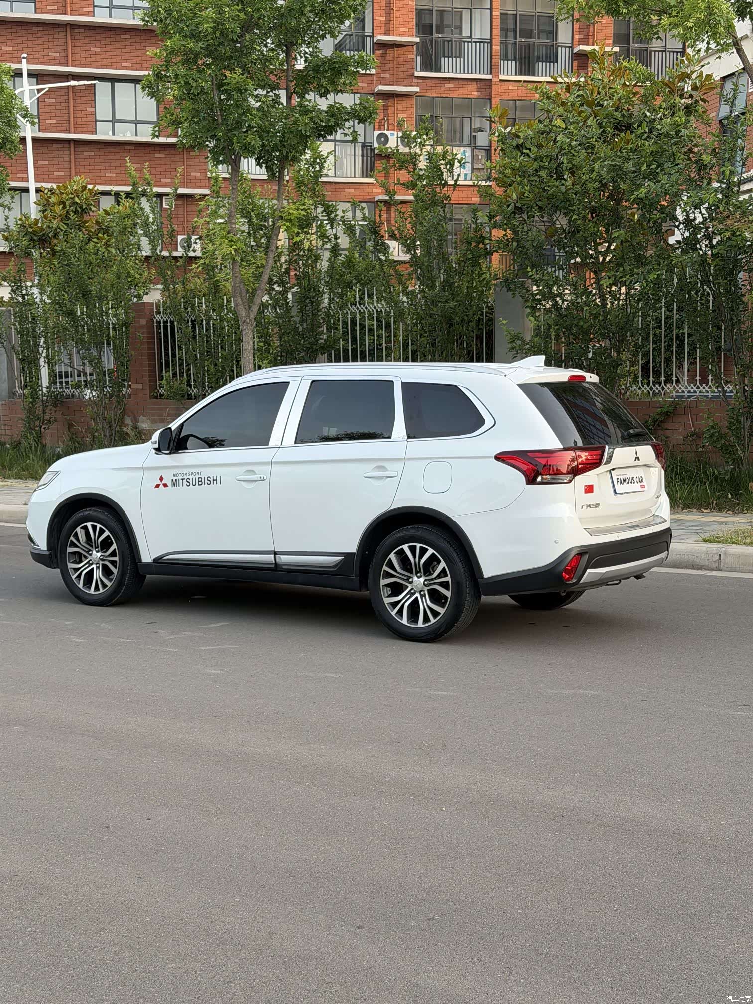 Mitsubishi Outlander, 2018 3