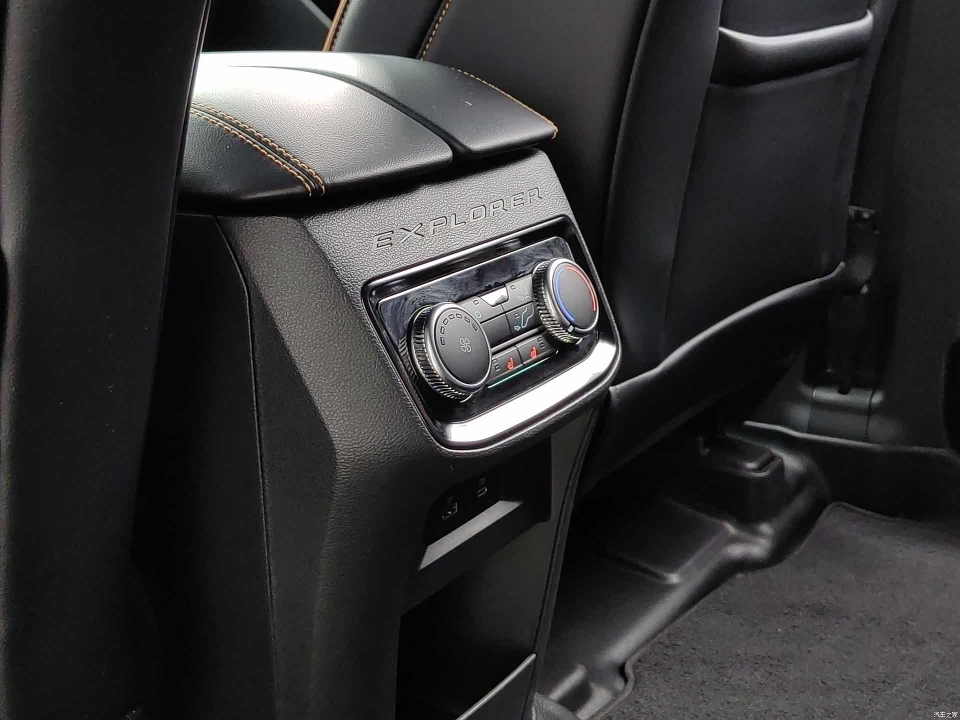 Ford Explorer, 2025 16