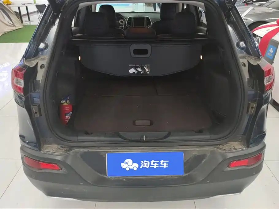 Jeep Free light