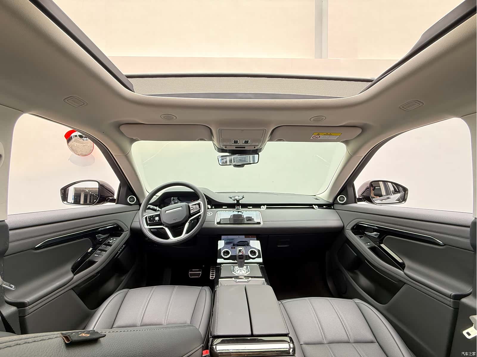 Land Rover Range Rover, 2023 11