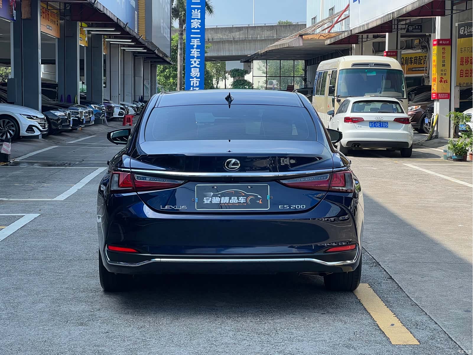 Lexus ES, 2024 все фото