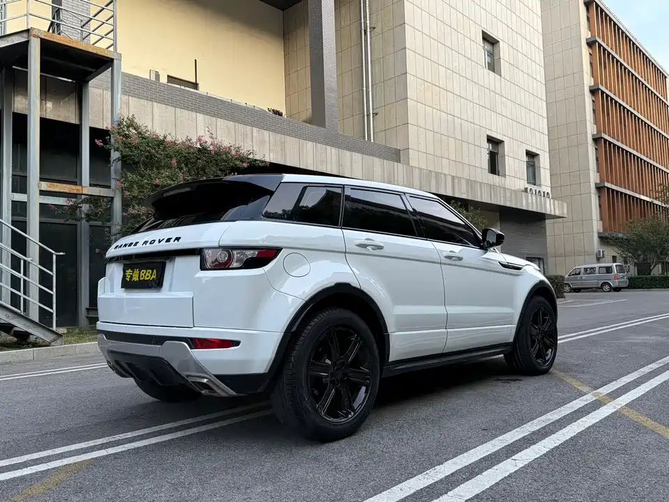 Land Rover Range Rover Aurora Land Rover Range Rover Aurora
