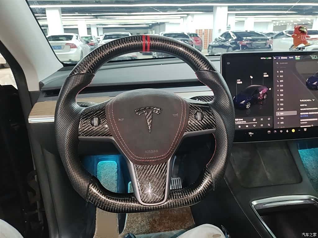 Tesla Model Y, 2022 11