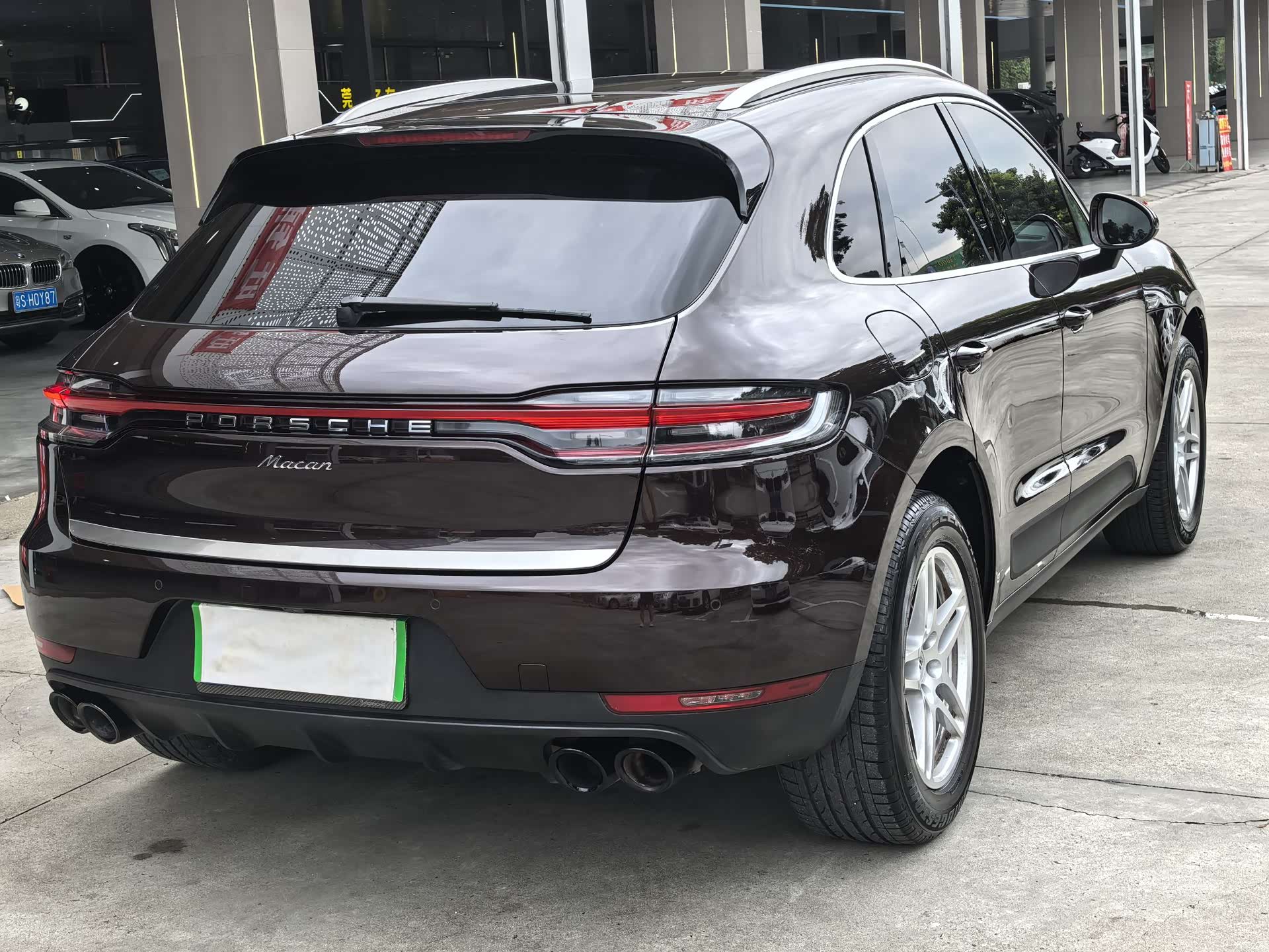 Porsche Macan, 2022 11