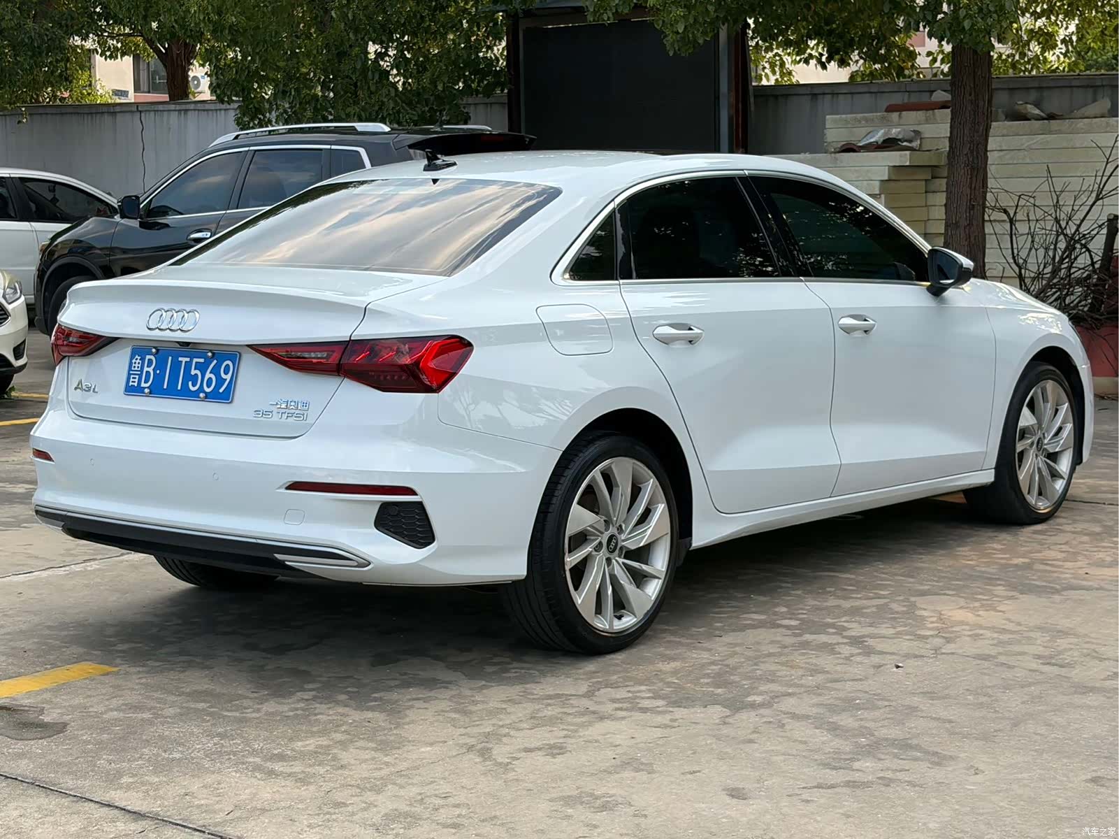 Audi A3, 2022 все фото
