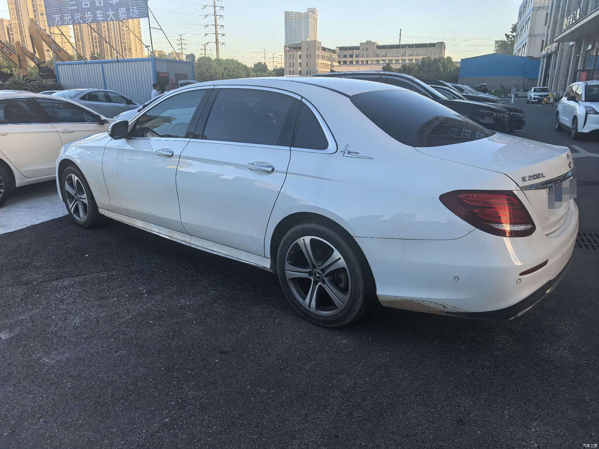 Mercedes-Benz E-Class, 2019 16