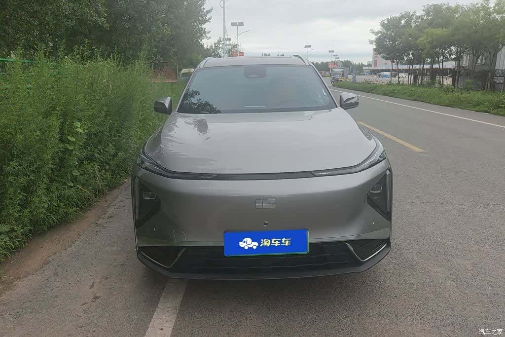 Geely Galaxy L7, 2025 2