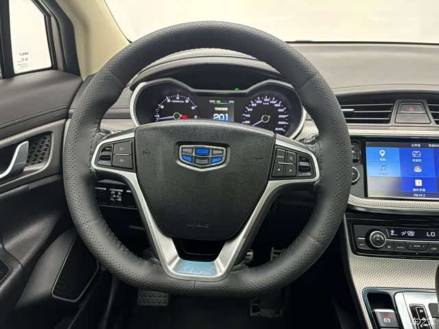 Geely Emgrand, 2017 6