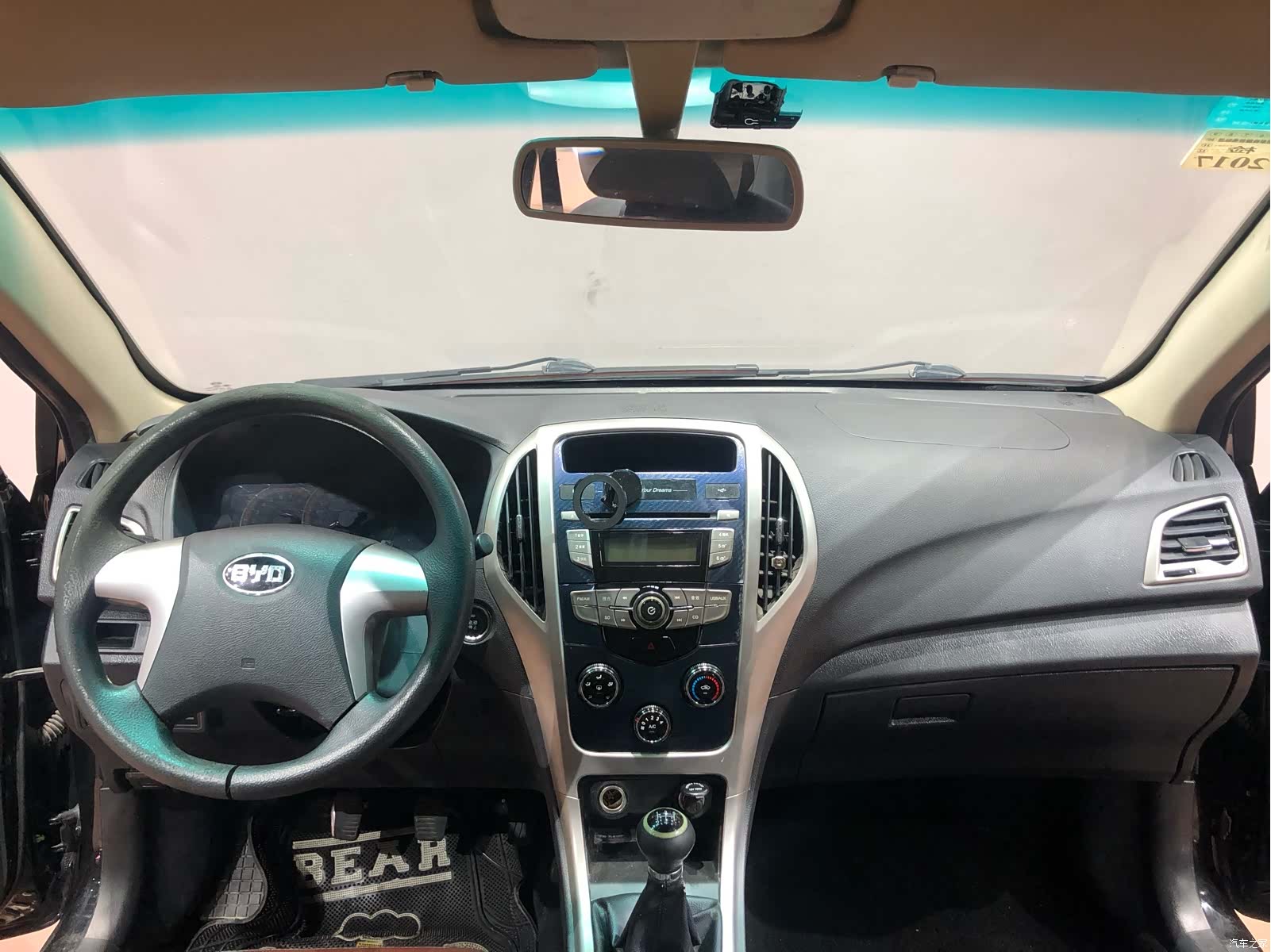BYD F3, 2015 9
