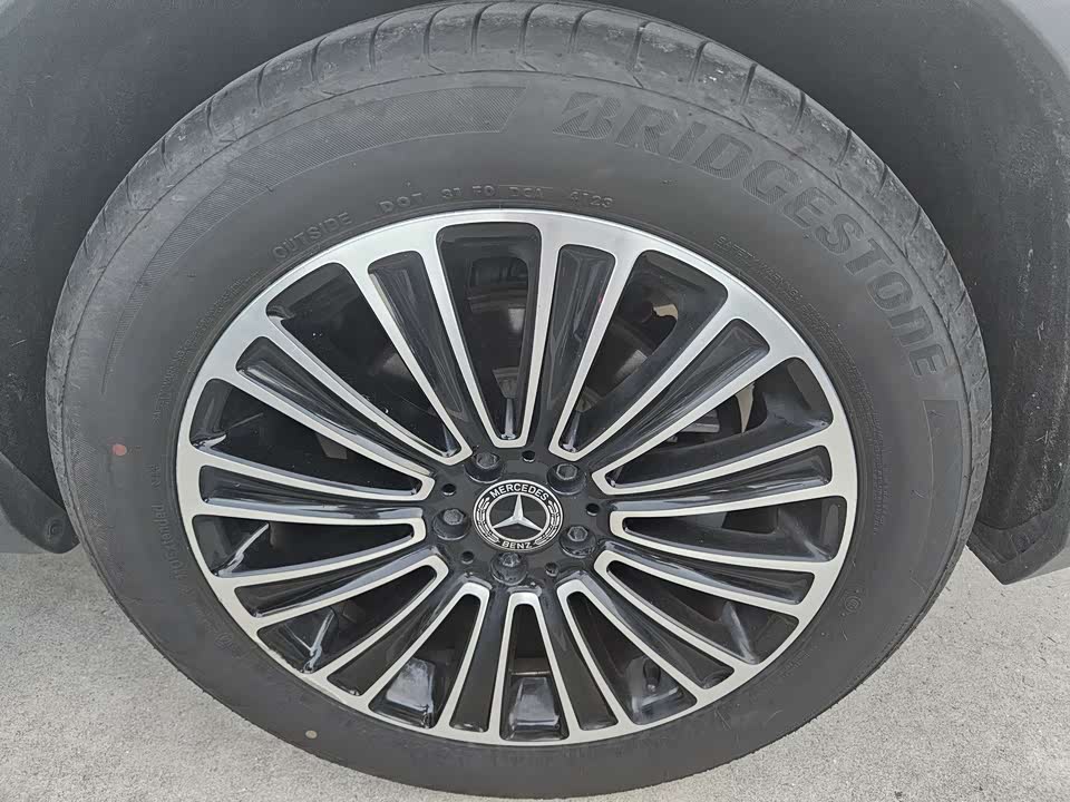 Mercedes-Benz GLC Mercedes-Benz GLC
