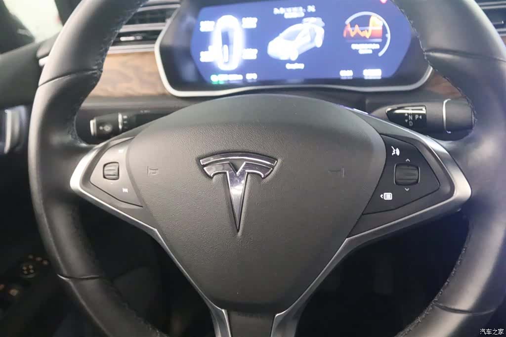 Tesla Model X, 2018 все фото