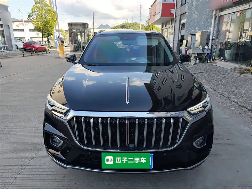 Hongqi HS5