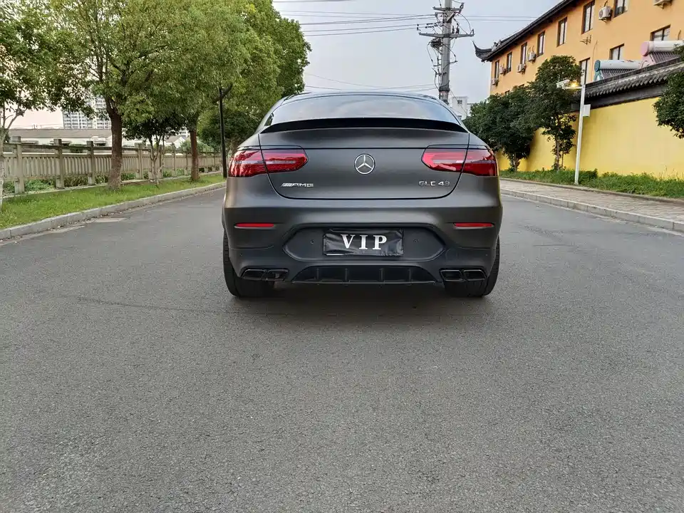 Mercedes-Benz GLC Coupe AMG Mercedes-Benz GLC Coupe AMG