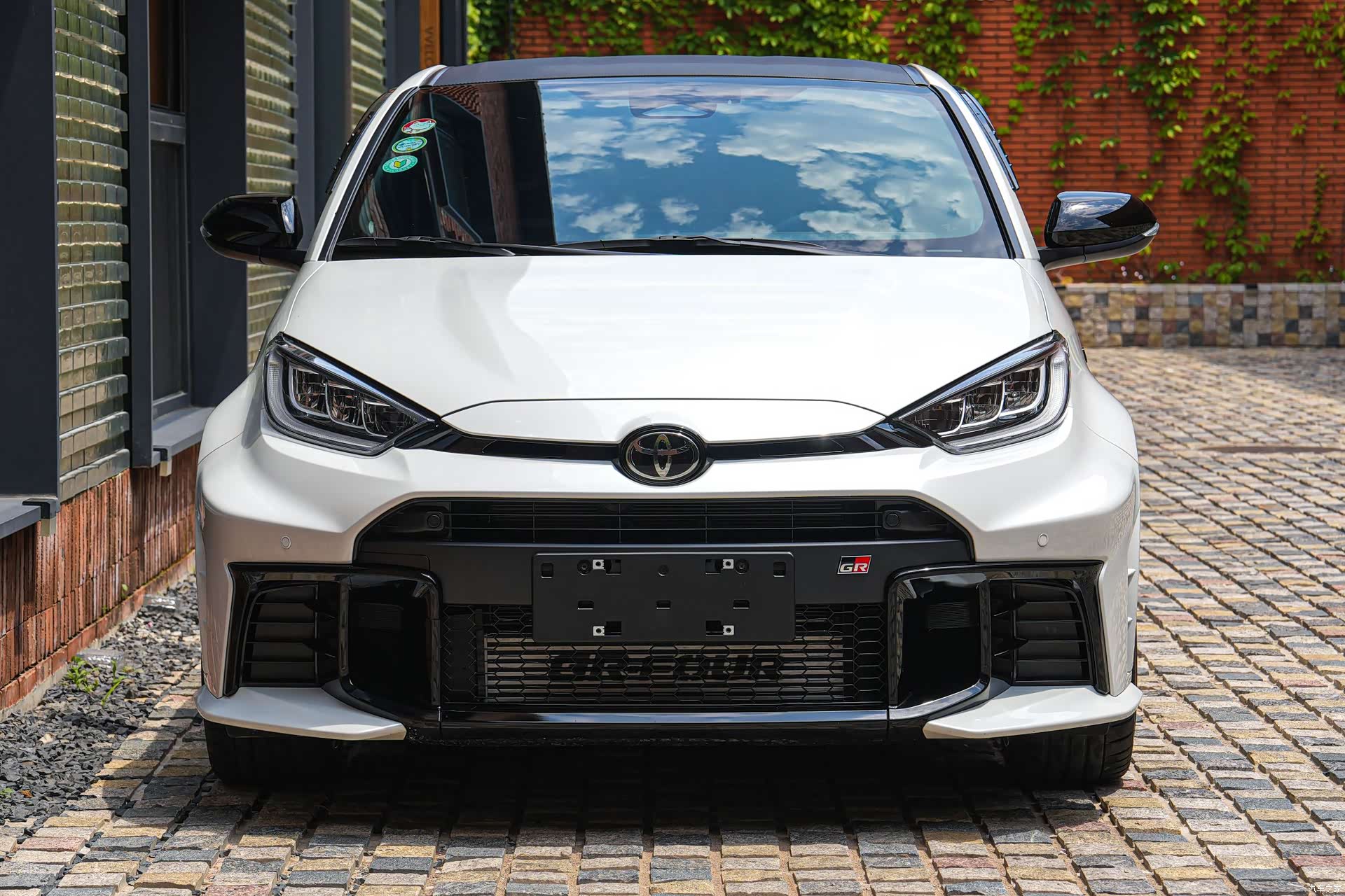Toyota Yaris, 2026 2