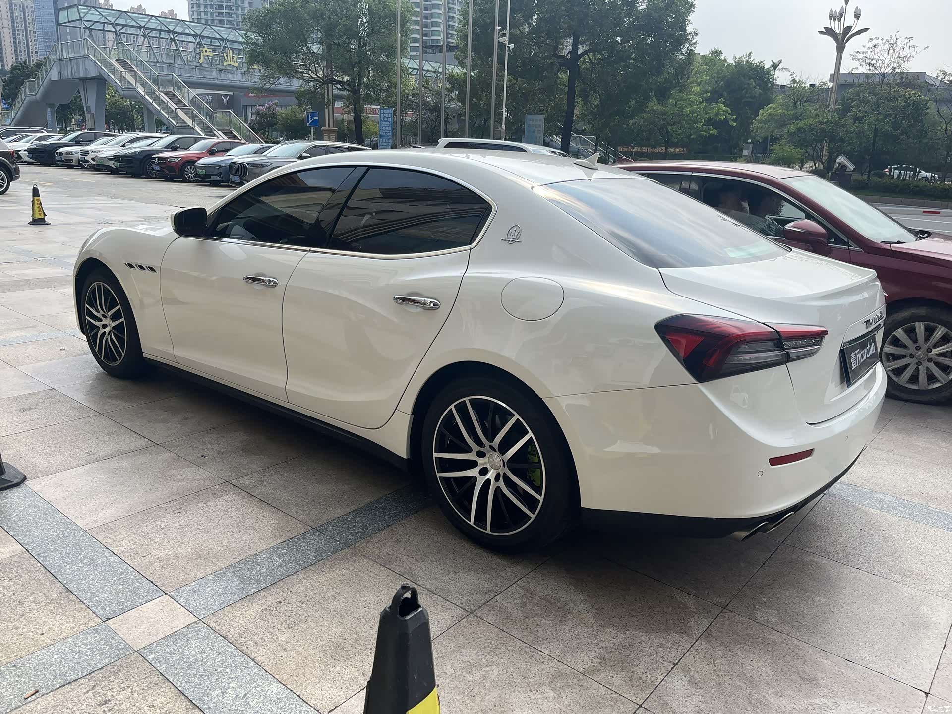 Maserati Ghibli, 2017 8